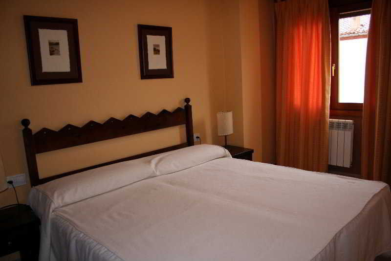 La Trufa Negra Apartamentos Teruel Room photo