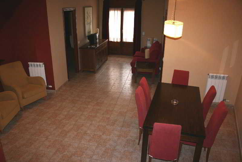 La Trufa Negra Apartamentos Teruel Room photo